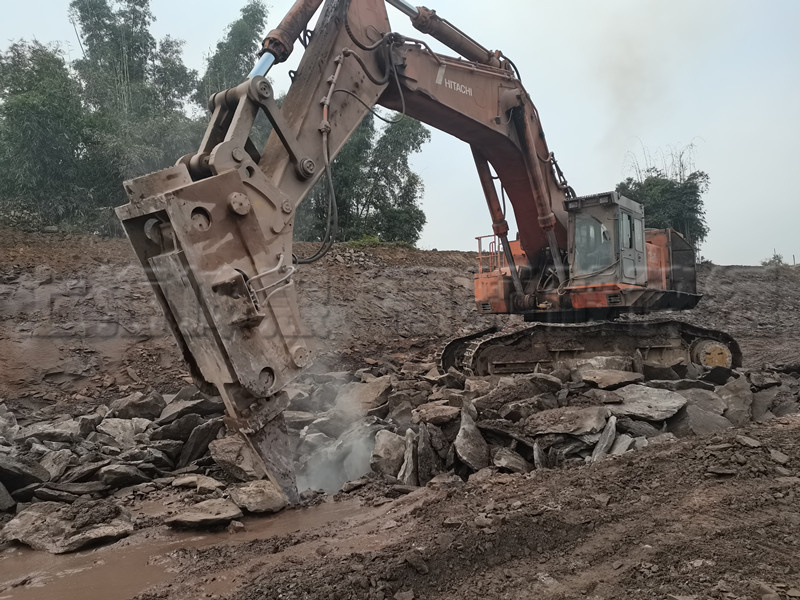 七臺(tái)河市破碎錘 高頻錘 高頻破碎錘 50T-90T